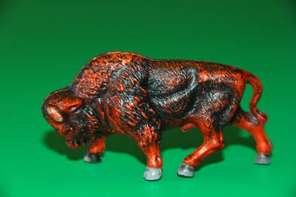 фото, БІЗОН ГДР №320 Фріхольд Фішер ЧЕРВОНА ГУМА рідкісний колір