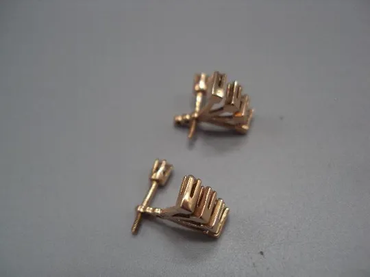 Купити Серьги с закруткой золото клеймо 583 проба герб Украина 9КЯ камни фианит вес 4,2 г №14715