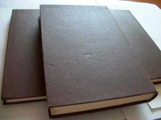 Книга , 3-Три Тома  &quot;Все о Спорте&quot; , Оригинал , 1980-e годы Продаж