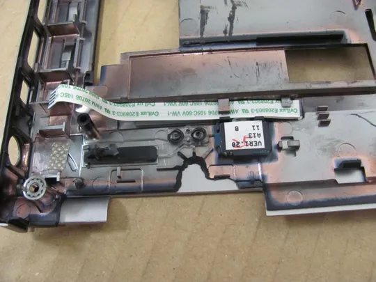 номер0109-3 Кришка панель палмрест 6070B0603101 686964-001 для HP ELITEBOOK 8470P 8460P Оригінал На торгах