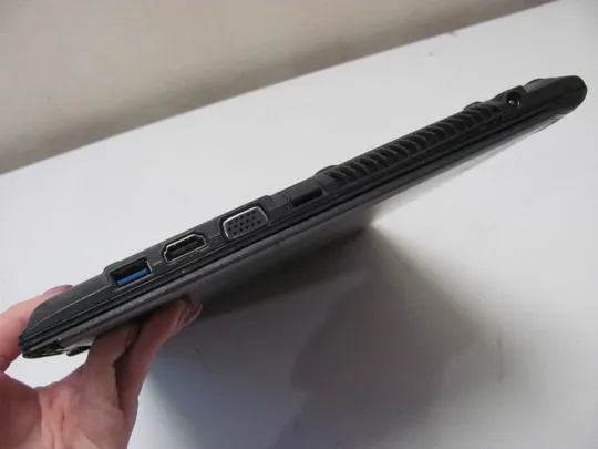 3960 MEDION AKOYA S4216 I3-3217U 4GB 1TB НІМЕЧЧИНА Інструкція