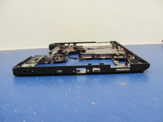 №171-3 ришка дно піддон корпуса AP1DH000C00 для Lenovo THINKPAD L560 оригінал Недорого