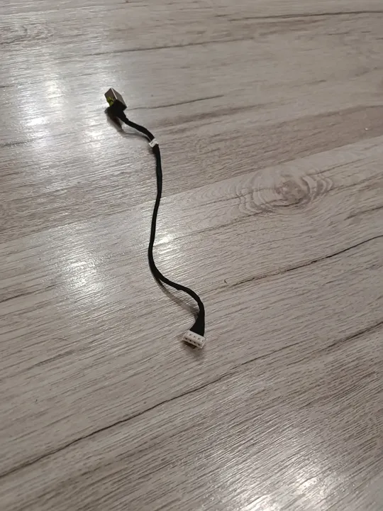 Купити Роз&#039;єм живлення для ноутбука ACER Aspire V3-771, E1-731, E1-771, E1-772, V3-731 з кабелем. (5.5*1.7)