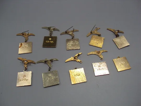 Знак Севастополь герб подвесной Крым чайка памятник лот 2 шт №16858 Характеристики