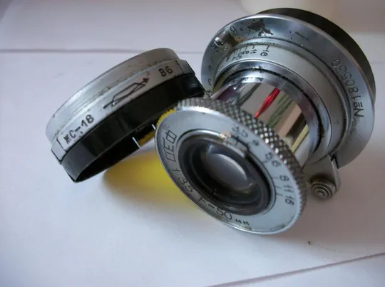 Объектив Фэд 1:3,5 , f=50mm , тубусный , футляр, оригинальная задняя крышка и светофильтр З аукціону
