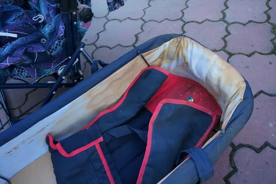 Купити коляска №6 универсальная детская новая неполная комплектация колес нет