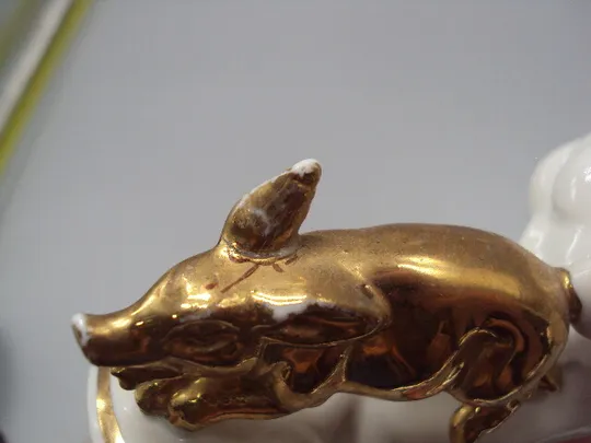 Фигура фарфор статуэтка Германия путти мальчик с поросятами ребенок и поросята высота 13,5 см №15461 На торгах