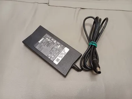 фото, 1120 адаптер живлення DELL  LA90PE1-01 19.5V 4.62A НІМЕЧЧИНА