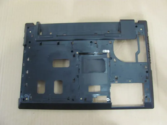 357-2 Кришка дно піддон корпуса BA75-03153A для SAMSUNG NP300V3A 300V оригінал Ціна