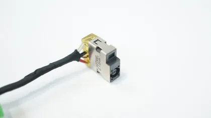 фото, Роз'єм живлення PJ580 (HP 14-F) з кабелем