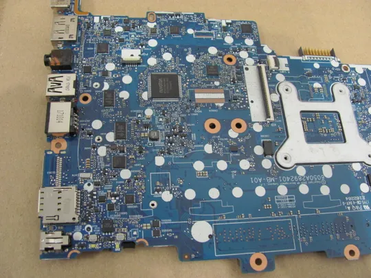 номер0174-21 материнська плата, Mainboard,Материнка,Основна плата,Системна плата,Плата системи,motherboard 6050A2892401  SR2F0  i5-6300U  для  HP EliteBook 840 G3, 850 G3  оригінал Характеристики