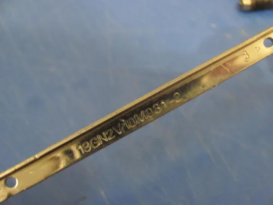 №277-4 кріплення з петлями 13GN2V10M031-2 для ASUS G75V G75 G75V G75VW оригінал Де купити