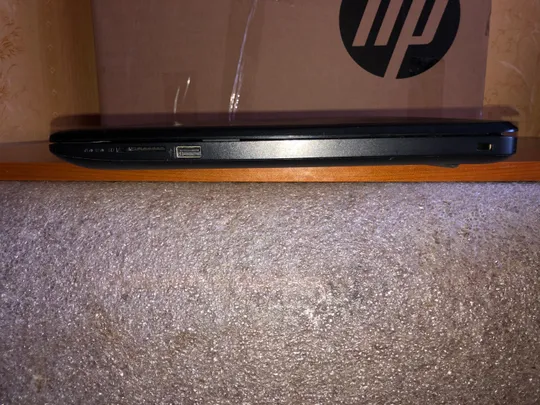 Ноутбук HP 15-bs i5-7200U/ 8GB DDR 4/ 500 Gb/ HD 620+ R5 M430 2GB З аукціону