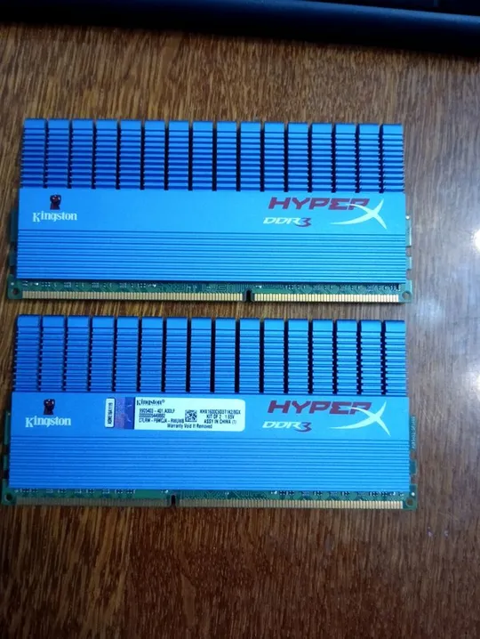Память kingston hyperx ddr3 4гб + 4гб Ціна
