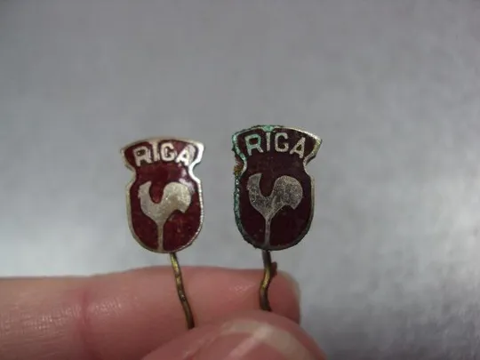 знак герб рига петух лот 2 шт №3833 З аукціону