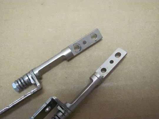 номер0967-9 омплектуюче петлі кріплення для Fujitsu Lifebook U745   оригінал З аукціону