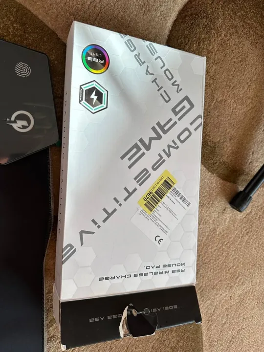 Купити Ігрова поверхня з бездротовою зарядкою 15W килимок для миші з RGB підсвічуванням Wireless Charging RGB Gaming Mouse Pad (7)