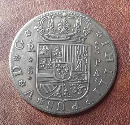 фото, Іспанія. 8 реалів 1731 року Копія.