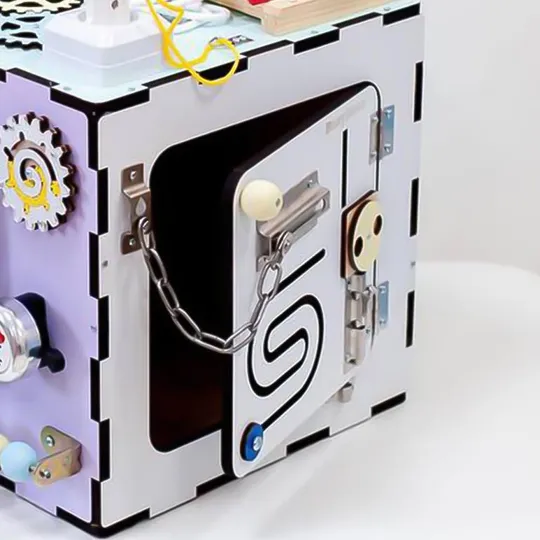 Бизикуб 30x30x30см, 33 элемента, Разноцветный (Развивающий бизиборд для детей) Недорого