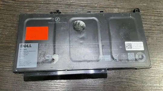 369  DELL 7CJRC  Износ: 48% DELL Latitude E7270 E7470 Ціна