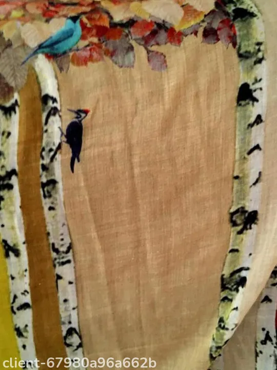 Новий,найтонший палантин(114х115).дуже м'який з приголомшливим,оригінальним малюнком. Продаж