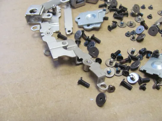 номер1022-8 комплектуюче кріплення гвинти для  HP ZBook 15 G5 G6  оригінал З аукціону