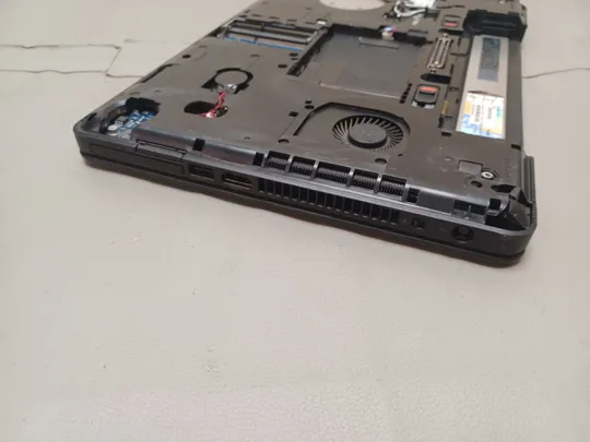 1239  DELL  LATITUDE E5440  core I5 НІМЕЧЧИНА Торговий майданчик