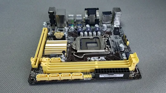материнская плата microATX ASUS H87i-plus LGA 1150 Продаж