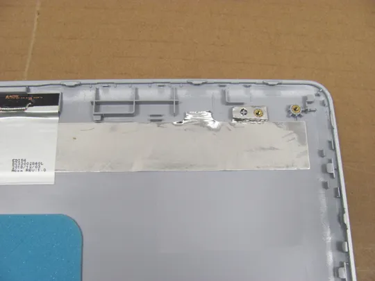 номер0149-21 кришка матриці 0YF3YM AP2EL000430  для Dell inspiron / vostro 15 3580 3581 3582 3583 3585 3780  оригінал в Україні