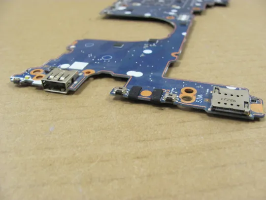 823-20 материнська плата SR340 i5-7300u 6050A2848001 для HP ELITEBOOK X360 1030 G2  оригінал в Україні