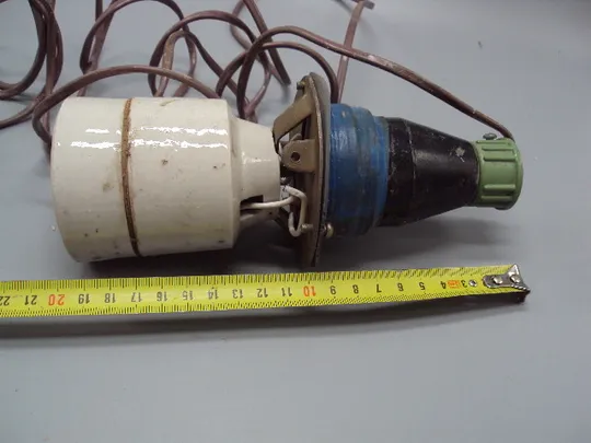 Патрон удлинитель лампа фарфор ссср цоколь большой высота 19,5 см, диаметр 7,2 см №16021 З аукціону