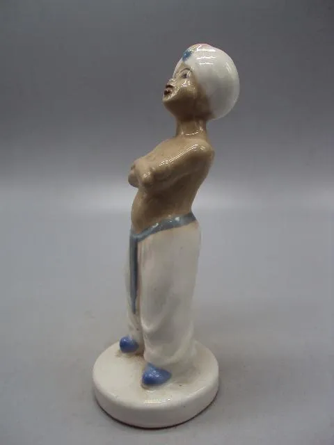 Фигура фарфор статуэтка факир мусульманский мальчик индус высота 17,2 см №14225 Характеристики