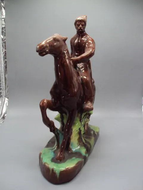 Купити Фигура керамика статуэтка майолика козак на коне на лошади высота 38 см №14722