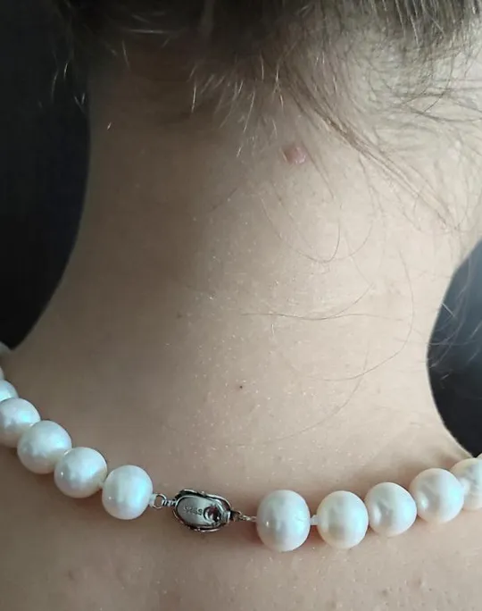 Красивое и сексуальное ожерелье из натурального жемчуга с застежкой из серебра 925 пробы.  kf452 Продаж