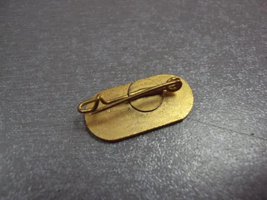 знак керлинг cc curling club garmisch partenkirchen №2871 Продаж