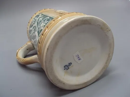 Пивной бокал фарфор Германия Зитцендорф Sitzendorf кружка пивная узор люди пьют пиво 16,9 см (№840) Недорого