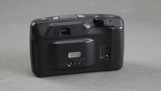 Фотоаппарат пленочный Pentax IQZoom EZY-R объектив Pentax AF Zoom Lens 38-70mm Quartz Date Вживане Продаж