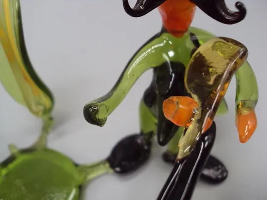 Фигура стекло статуэтка охота охотник с ружьем в камышах с собакой ловят птицу №10777 З аукціону