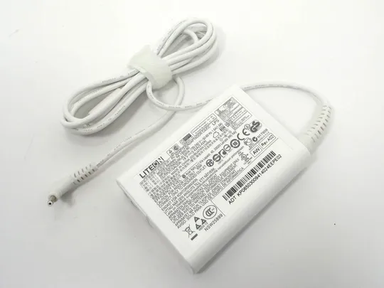 Блок питания для Acer P3-131, P3-171, S7-391, S7-191 (19V 3.42A 65W (3.0*1.1)) White Под кабель 3 p Ціна