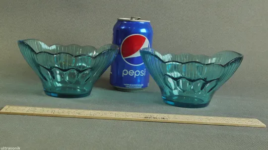 Купити Креманки піалки цукерниці вазочки 2шт міні бірюзове кольорове радянське скло Вживане