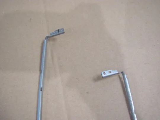 805-39 кріплення з петлями FBX64007010 для HP Probook 470 G3 оригінал З аукціону