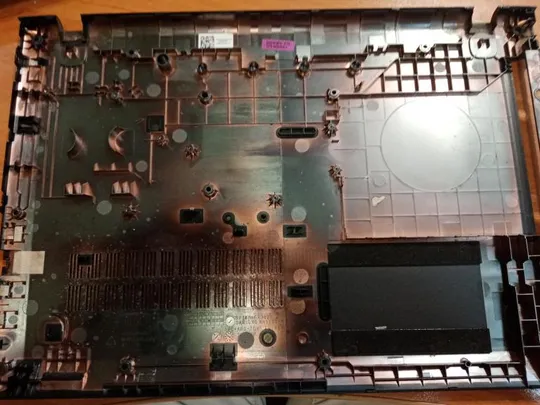 Купити Lenovo B50-10 80QR поддон нижняя часть корыто ap1hg000400