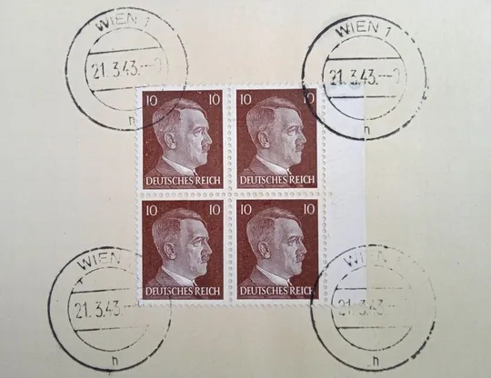 Блок гашених марок А. Гітлер на папері 21.03.1943 Відень Австрія Dc024 Ціна