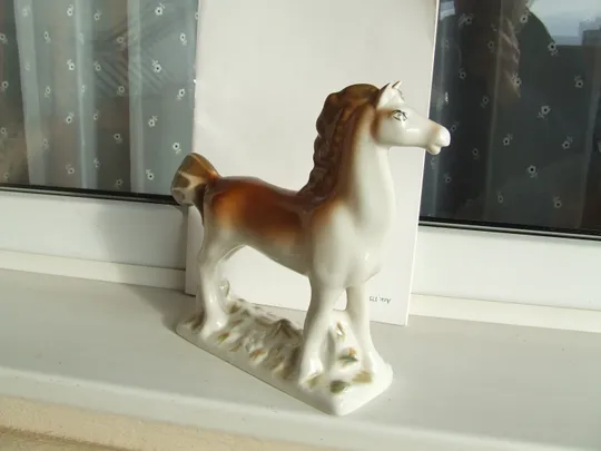 Фарфор кінь -лошадка роз. 22 х 25 см. 1970 гг. полонне УССР . З аукціону