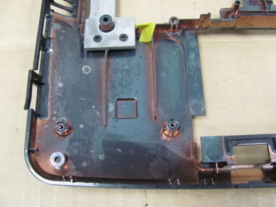747-4 Кришка дно піддон корпуса 13N0-YVA0V01  для MEDION AKOYA E7222 оригінал Інтернет-аукціон