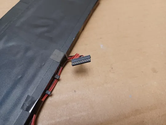 акб оригінал AA-PLVN8NP 15.1V 6050mAh 91Wh для Samsung NP780 NP880 780Z5E 880Z5E np870z5g NP700Z5A 700Z5B 700Z5C  Акумуляторна батарея живлення battery Оригінальна батарея З аукціону