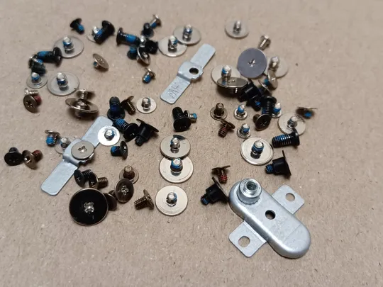 номер1060-28 комплектуюче кріплення гвинти  для Dell Latitude 3400 3500 Inspiron 5582 5583 5584  оригінал Продаж