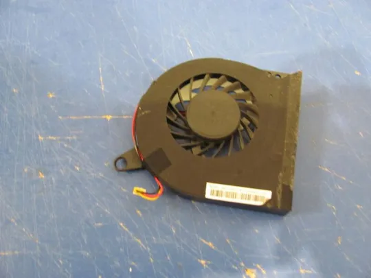 №139-38 кулер 13N0-7NA0M01 для ACER P273 BA70 E1-731 E1-771 V3-771 E1-772 оригінал Ціна