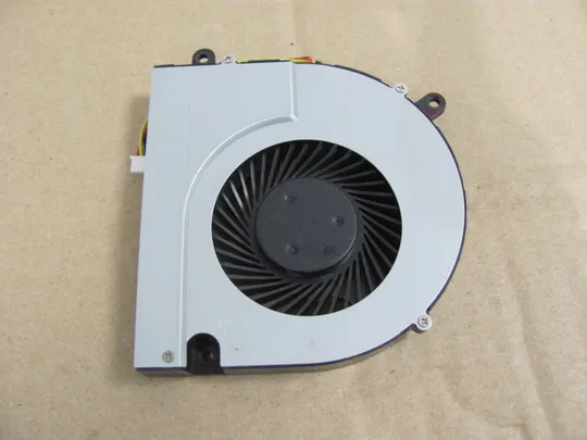 номер0272-8 Вентилятор (кулер, FAN) 13N0-ZYA0I01 для FUJITSU N532 NH532 оригінал З аукціону