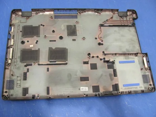 Купити №182-13 Кришка дно піддон корпуса EAZYW00201A для ASPIRE E 17 E5-771G оригінал